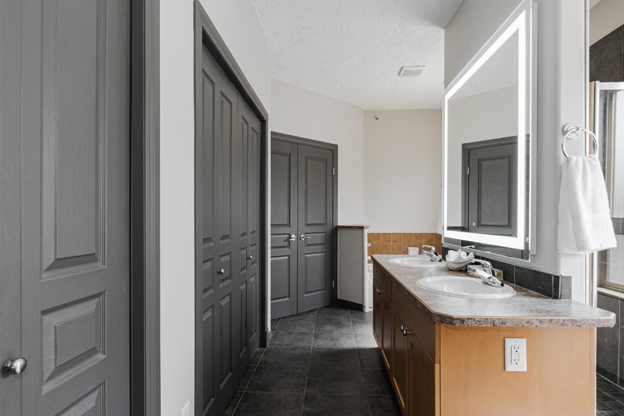 Premier Residence - Fort Mcmurray Exterior photo